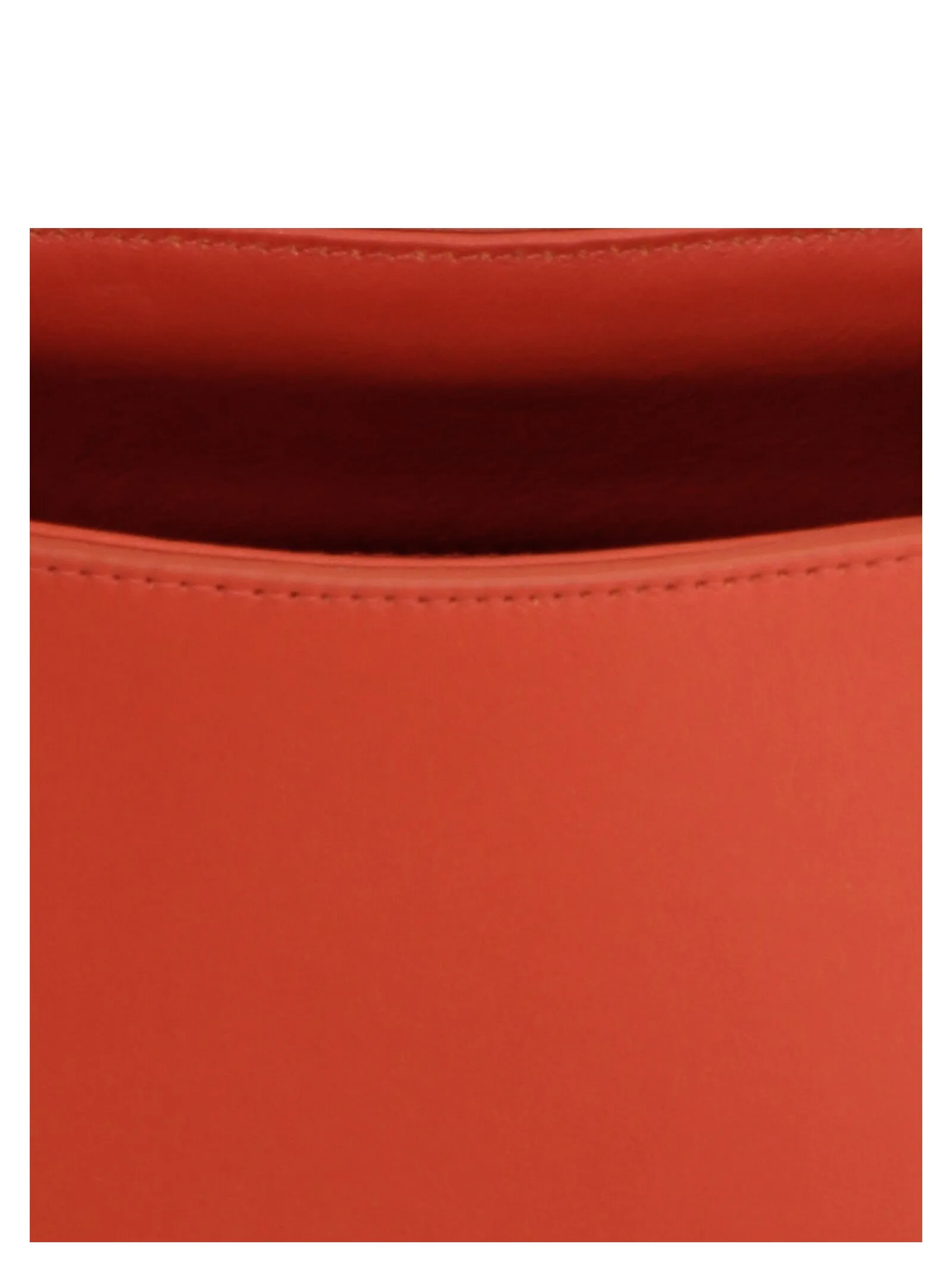 Low Classic Mini Curve Bucket Bag